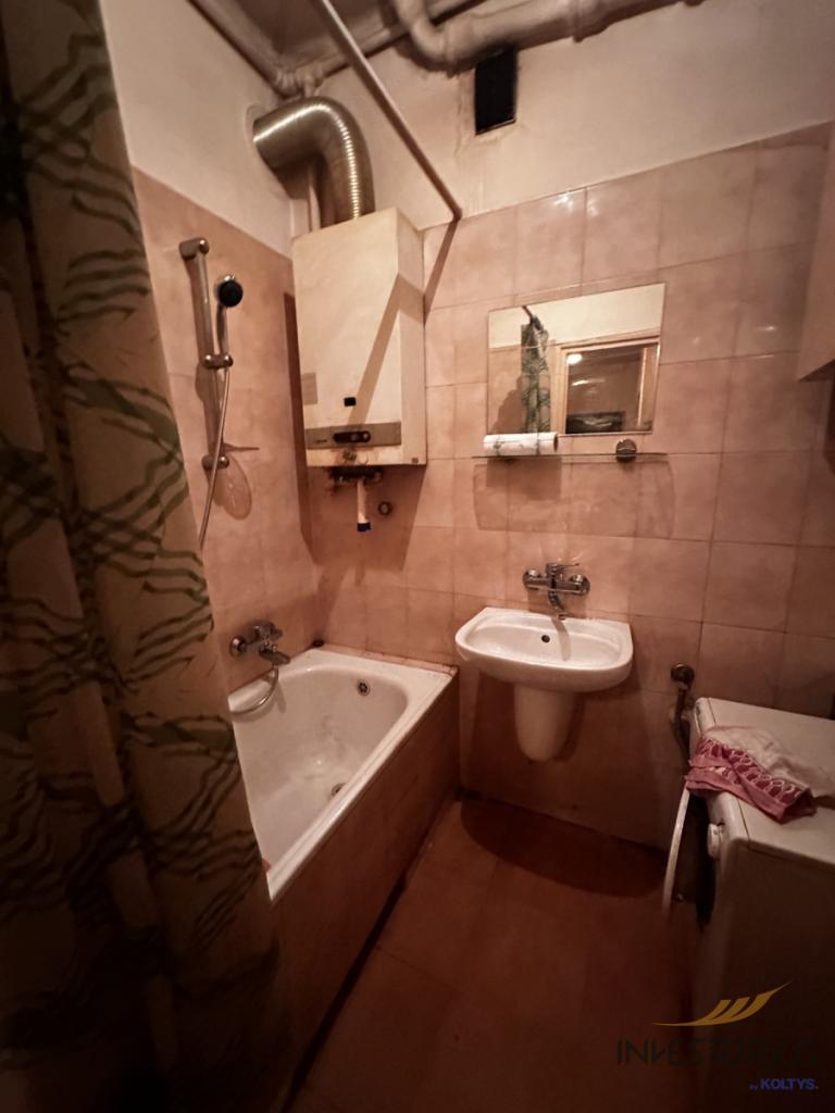 Trzypokojowe mieszkanie w centrum Łodzi - zdjęcie 6