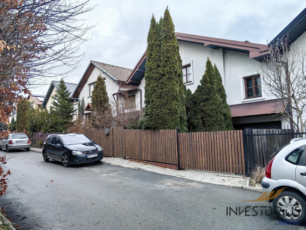 Dom Szeregowy 230 m2 na Klinach z ogródkiem - zdjęcie 2