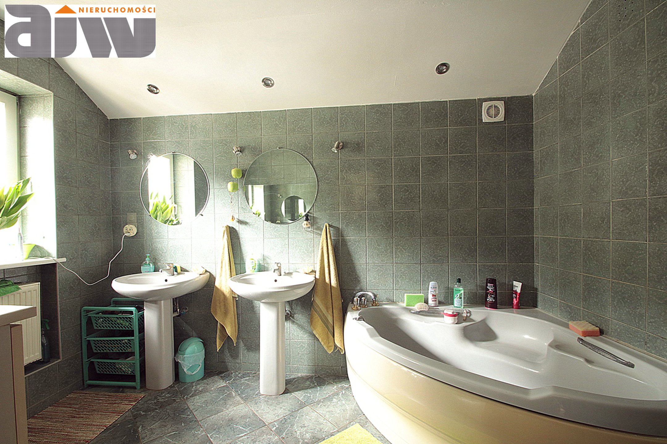 Dom wolnostojący Laski 220 m2, działka 800 m2 - zdjęcie 8