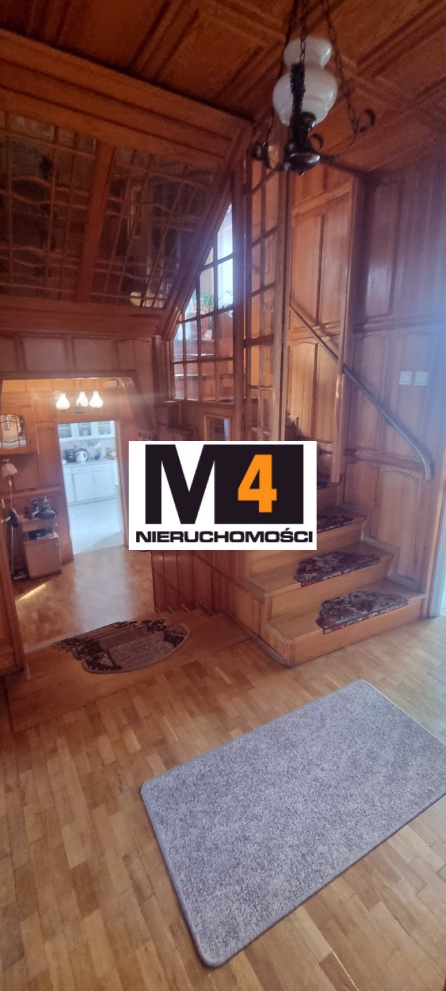 Duży dom , 7 pokoi , pipwnica , garaż ! Super lokalizacja ! - zdjęcie 13