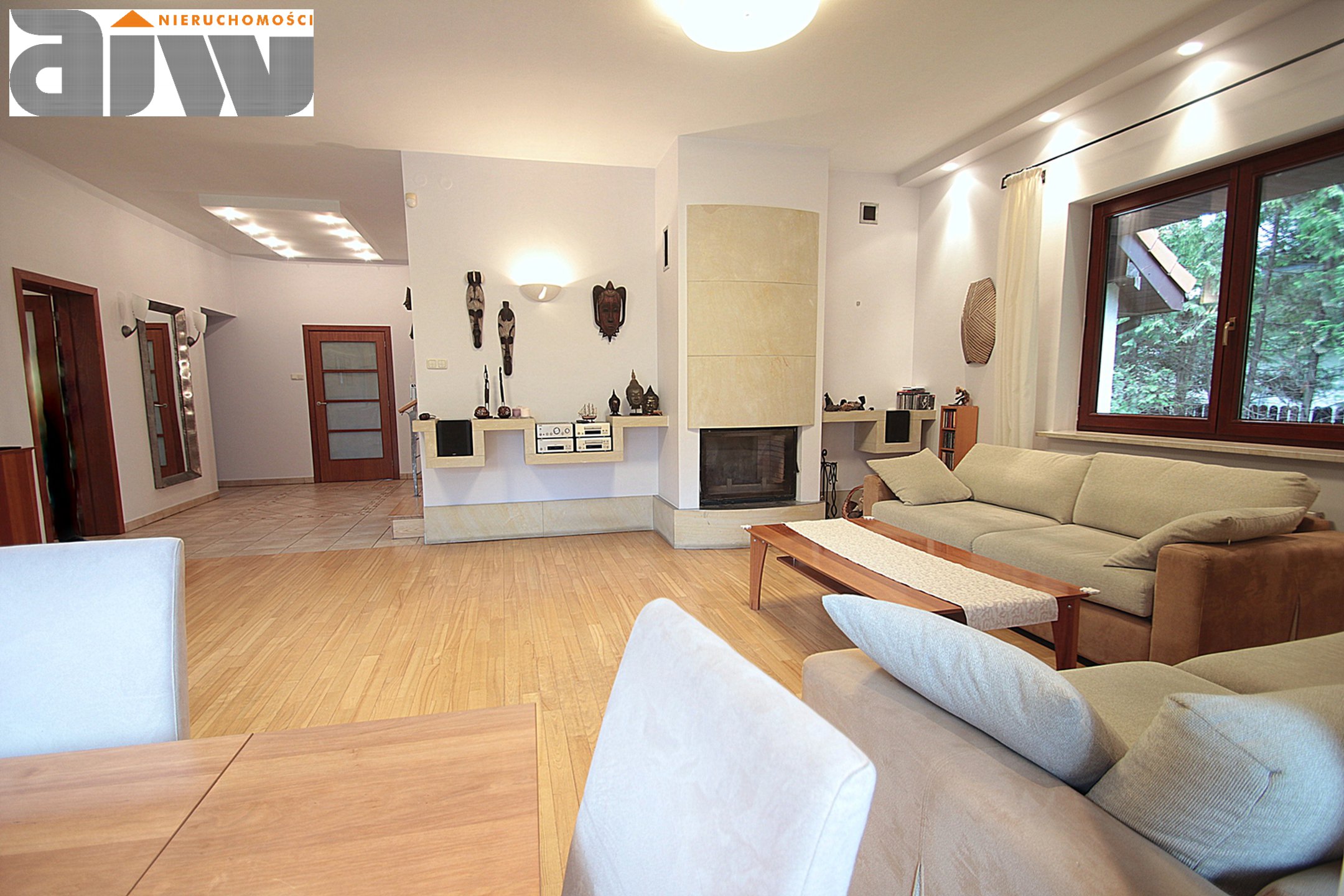 Dom w Łomiankach 240 m2, działka 1240 m2. - zdjęcie 6