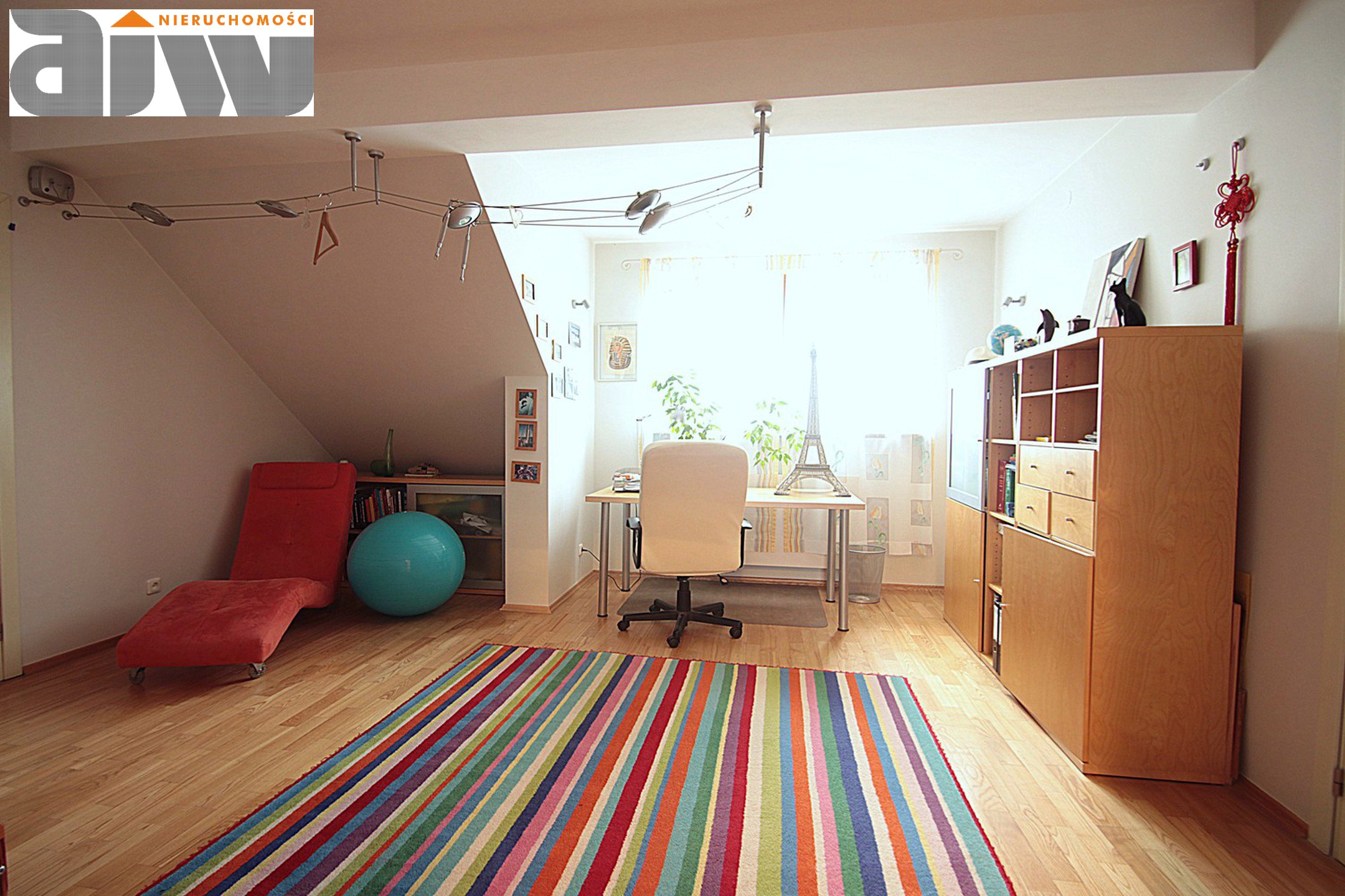 Dom w Łomiankach 240 m2, działka 1240 m2. - zdjęcie 15