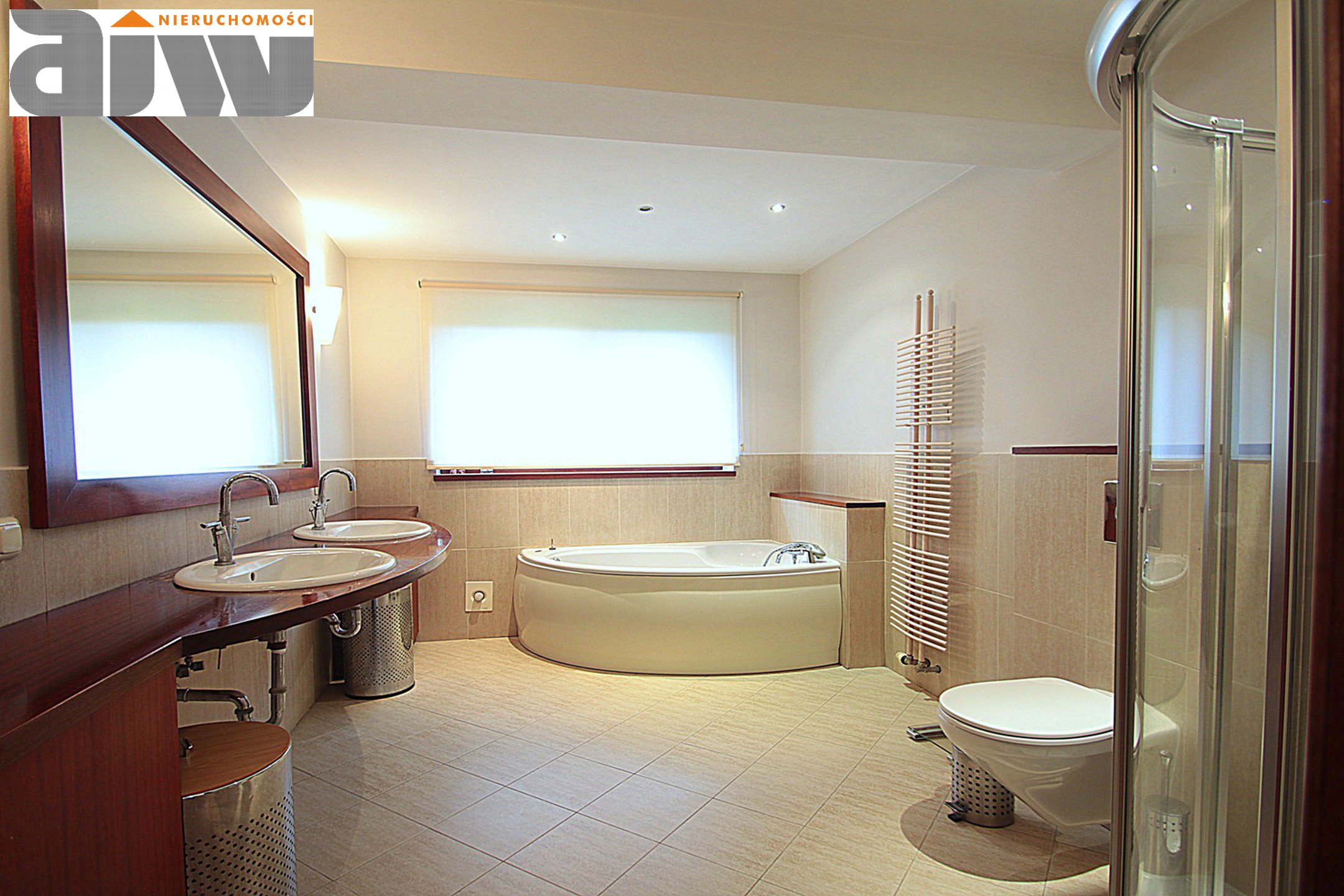 Dom w Łomiankach 240 m2, działka 1240 m2. - zdjęcie 13