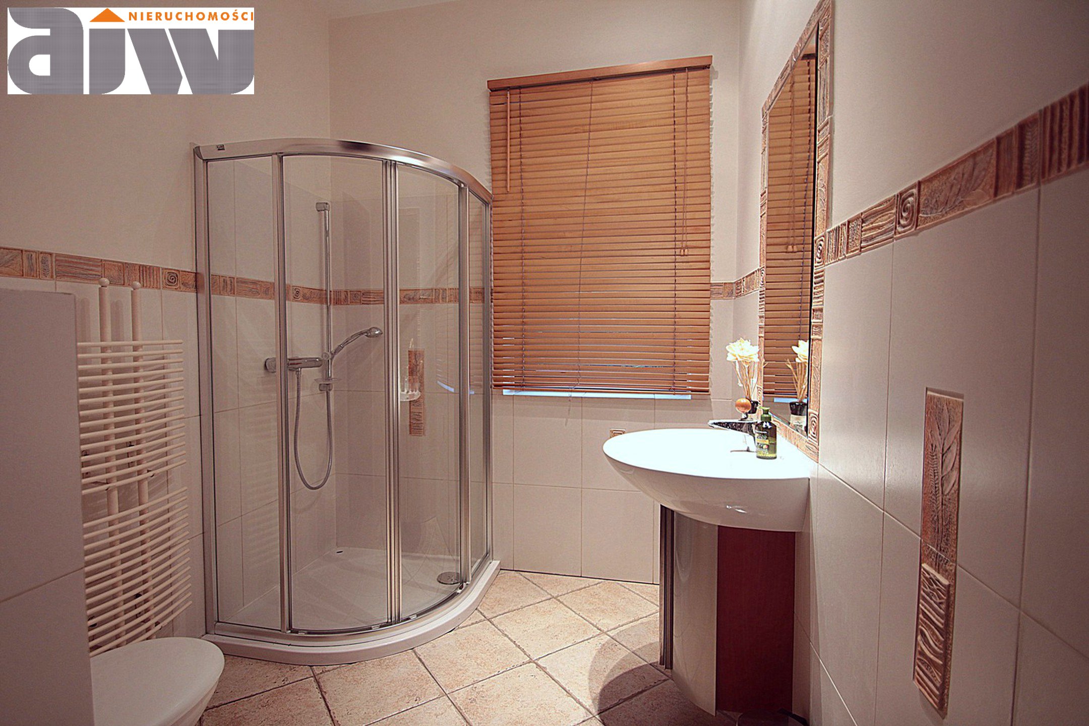 Dom w Łomiankach 240 m2, działka 1240 m2. - zdjęcie 10