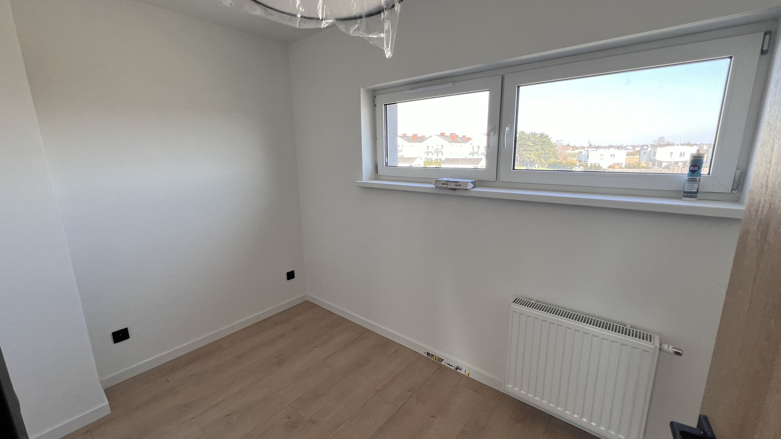 Skrajny segment szeregowca. Wykończony "pod klucz" - zdjęcie 17