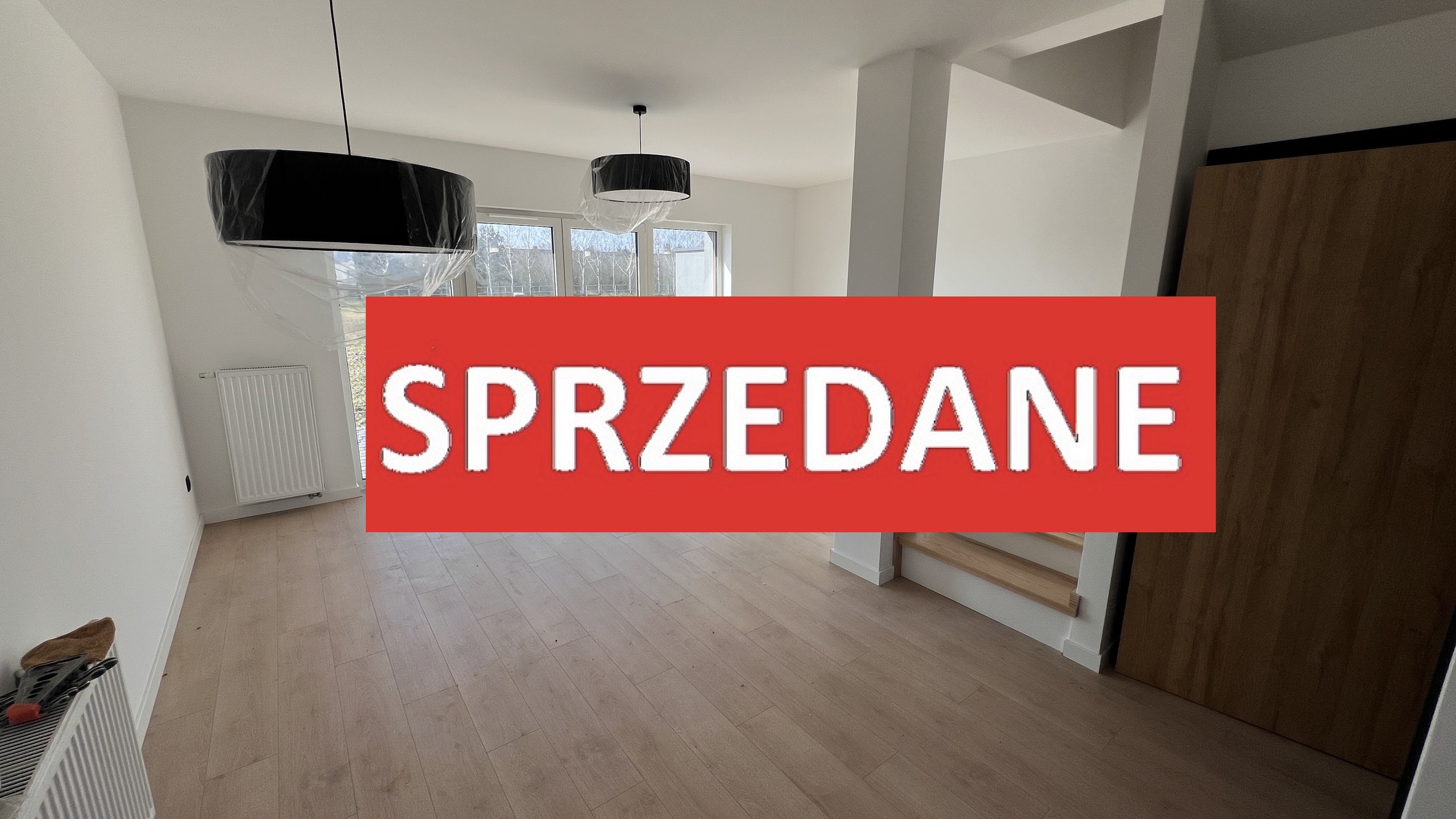 Skrajny segment szeregowca. Wykończony "pod klucz" - zdjęcie 1