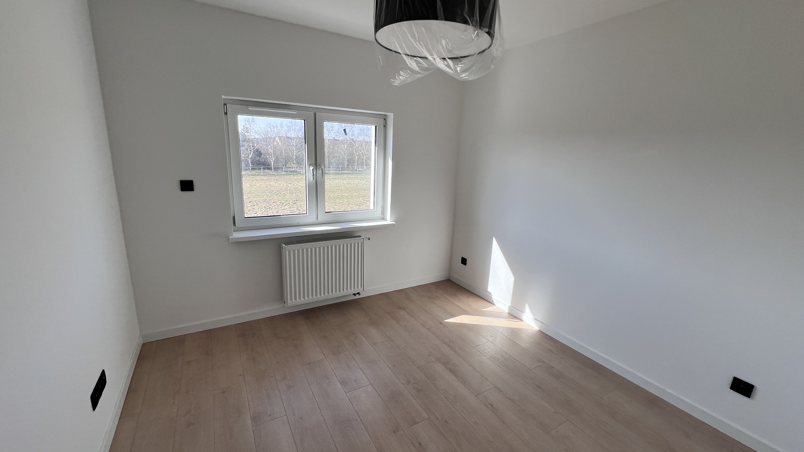 Skrajny segment szeregowca. Wykończony "pod klucz" - zdjęcie 4