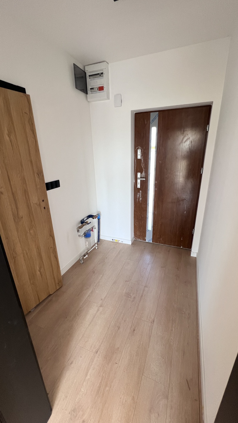 Skrajny segment szeregowca. Wykończony "pod klucz" - zdjęcie 15