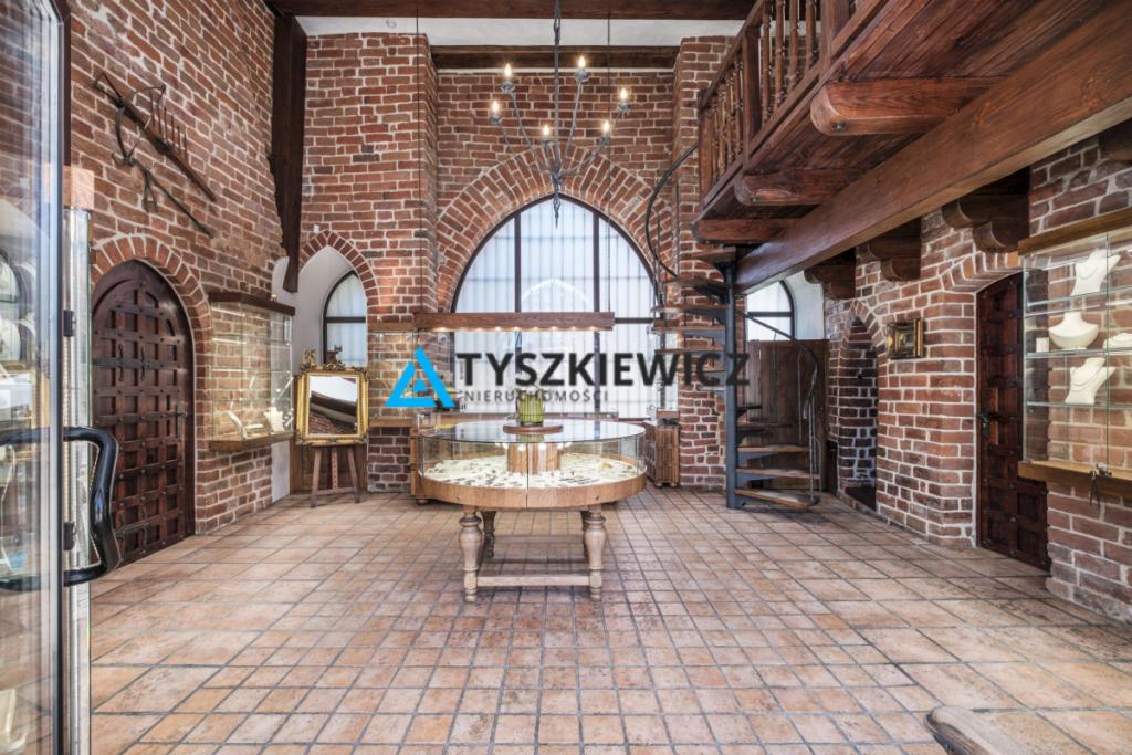Średniowieczna Brama Garncarska/Baszta - Malbork - zdjęcie 1