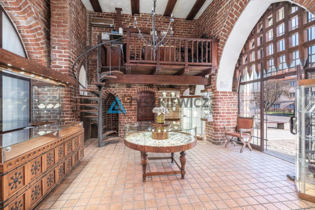 Średniowieczna Brama Garncarska/Baszta - Malbork - zdjęcie 2