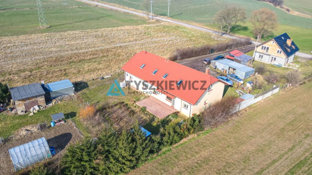 Dom z basenem z potencjałem inwestycjnym - zdjęcie 4
