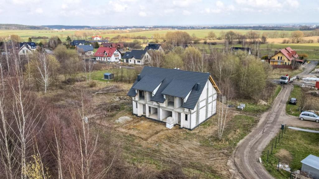Dom 2 lokalowy, stan surowy Borzęcin/Juszkowo - zdjęcie 4