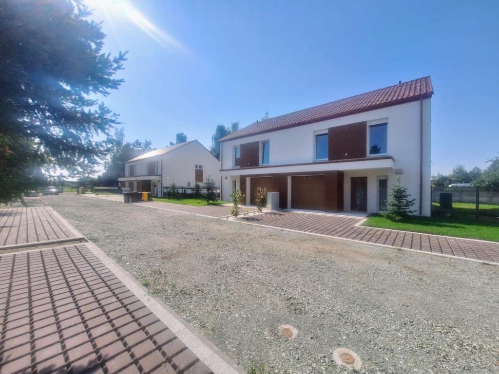 GOTOWY! rekuperacja, bez skosów, asfalt , latarnie - zdjęcie 4