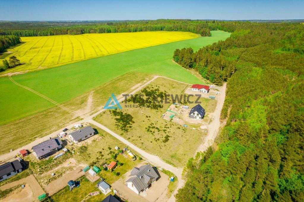 Działka budowlana w spokojnej okolicy przy lesie - zdjęcie 2