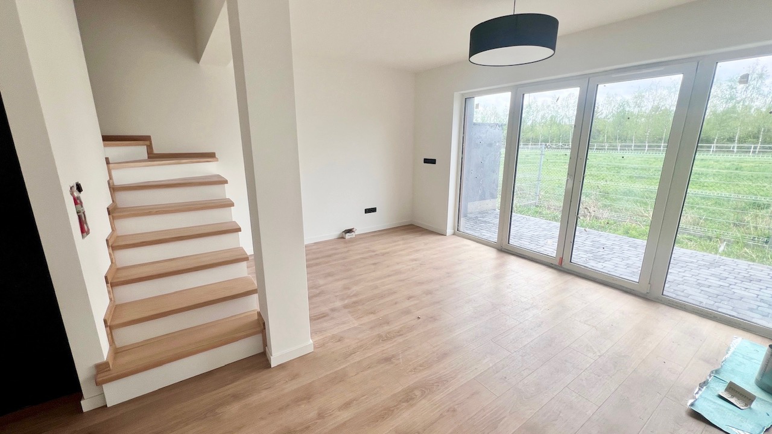 Dom w zabudowie szeregowej - zdjęcie 4