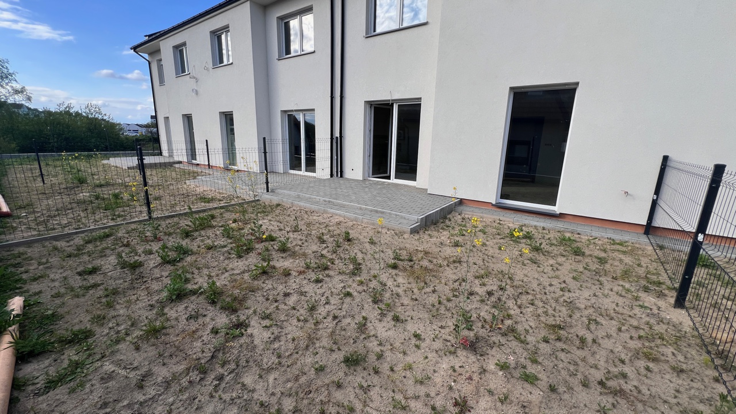 Środkowy segment szeregowca w Luboniu - zdjęcie 11