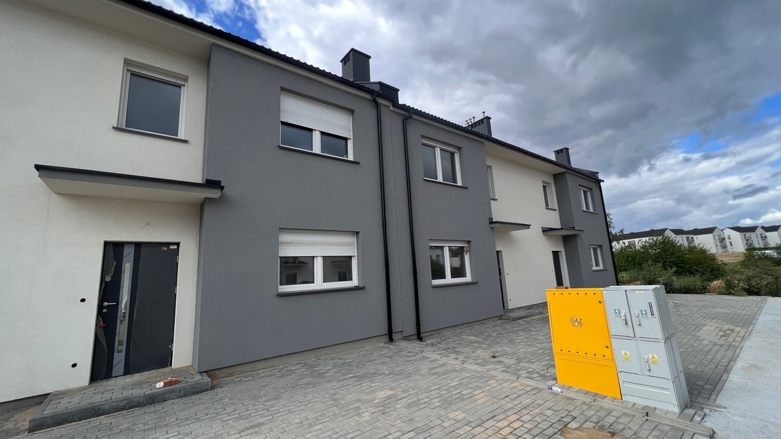 Środkowy segment szeregowca w Luboniu - zdjęcie 10