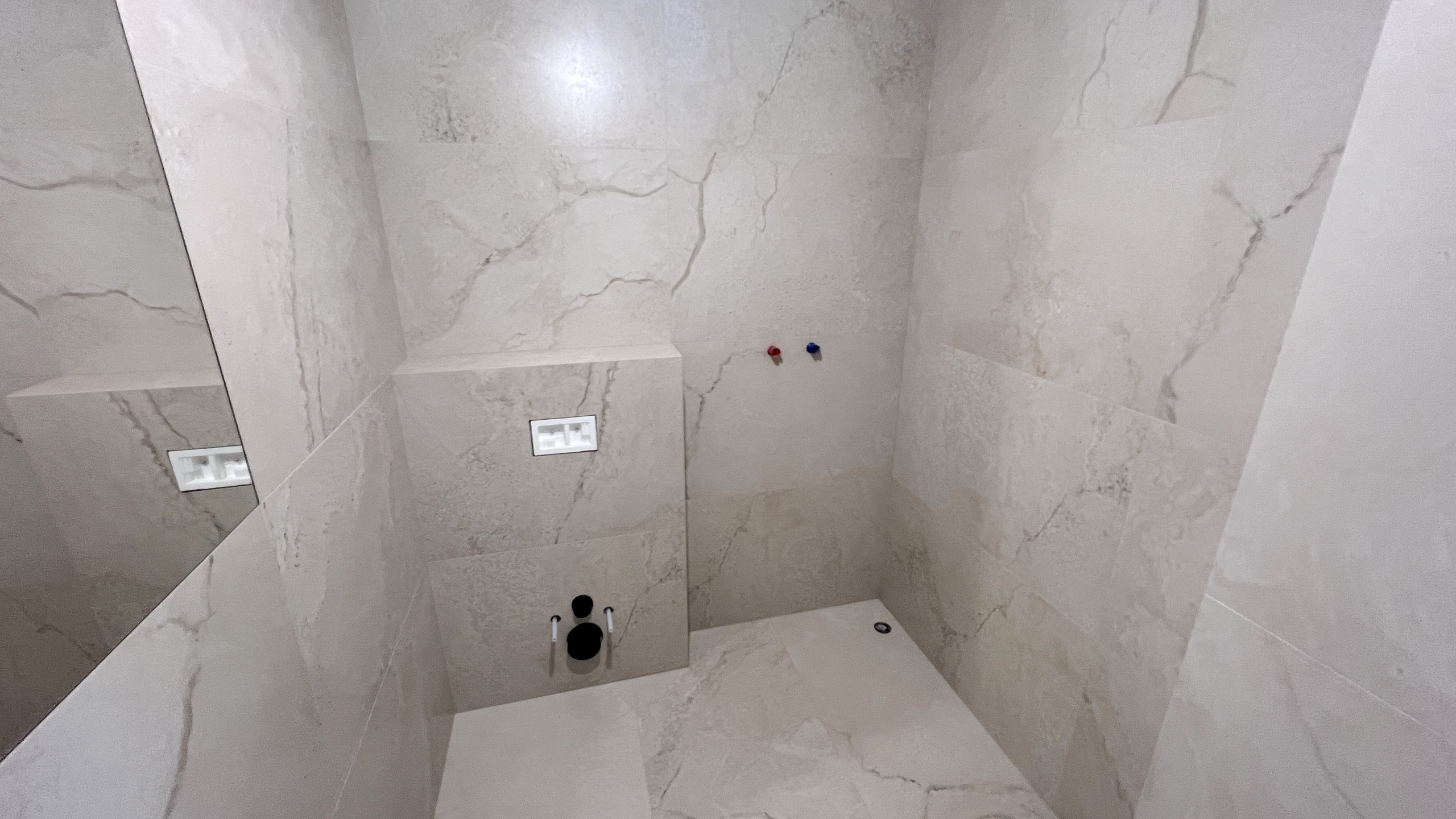 Prestiżowe lokale biurowo usługowe w czytelnym miejscu - zdjęcie 7