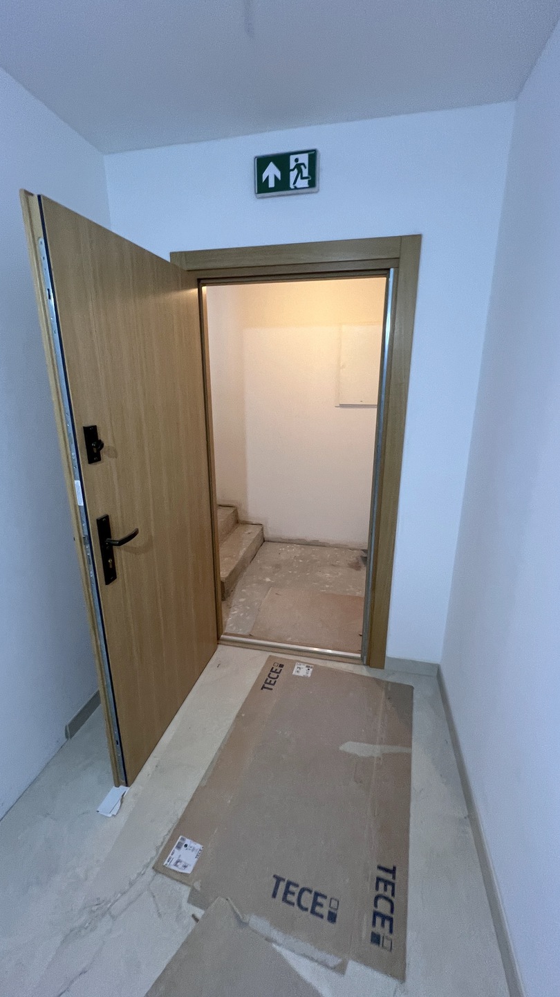 Prestiżowe lokale biurowo usługowe w czytelnym miejscu - zdjęcie 6