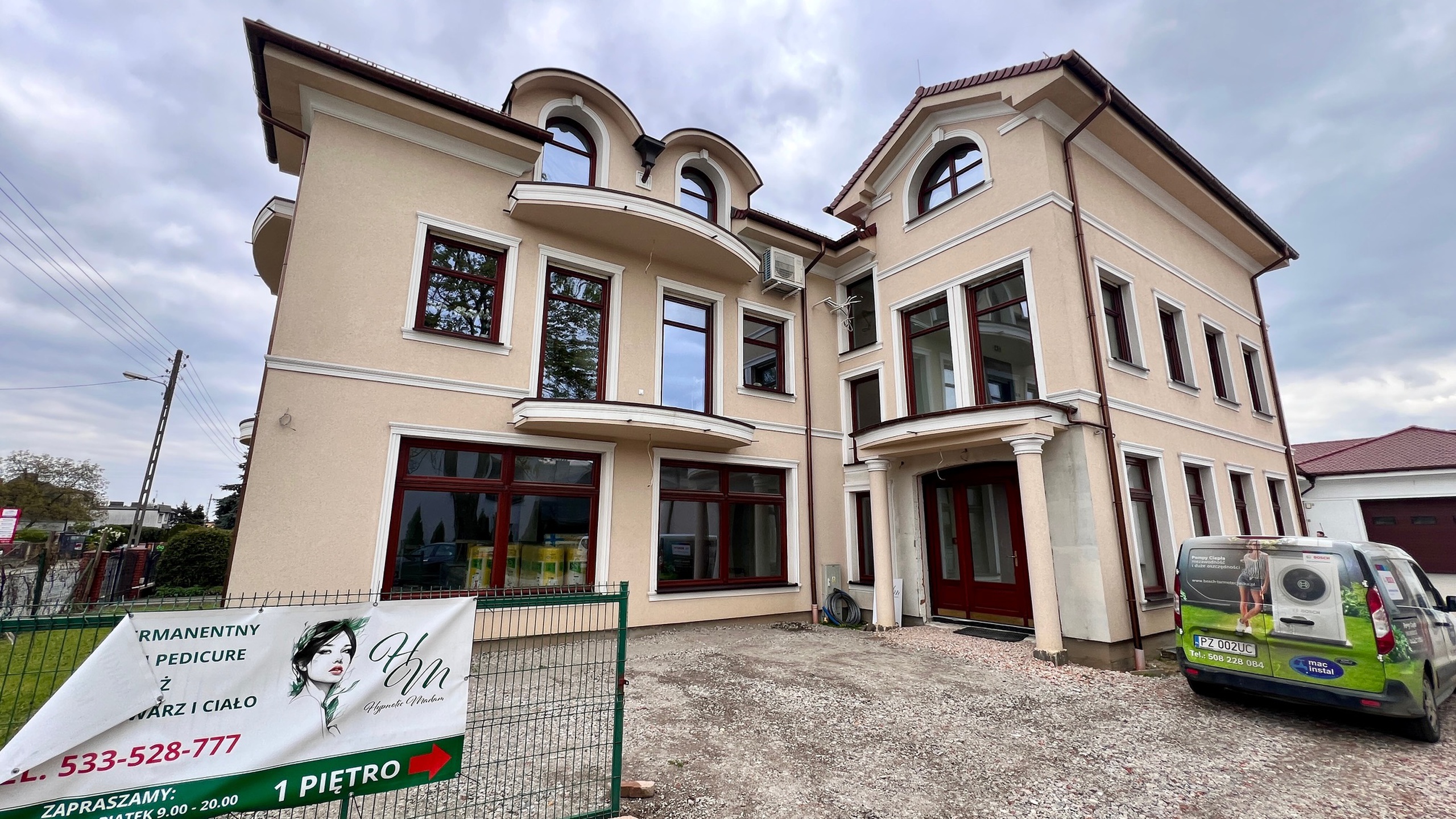 Prestiżowe lokale biurowo-usługowe w Luboniu - zdjęcie 6