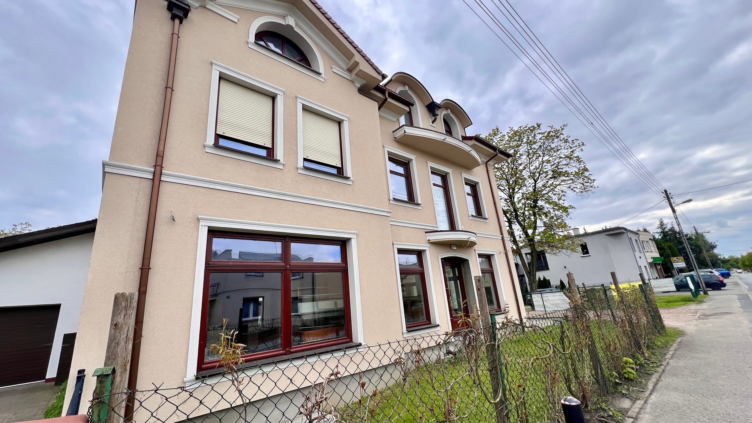 Prestiżowe lokale biurowo-usługowe w Luboniu - zdjęcie 7