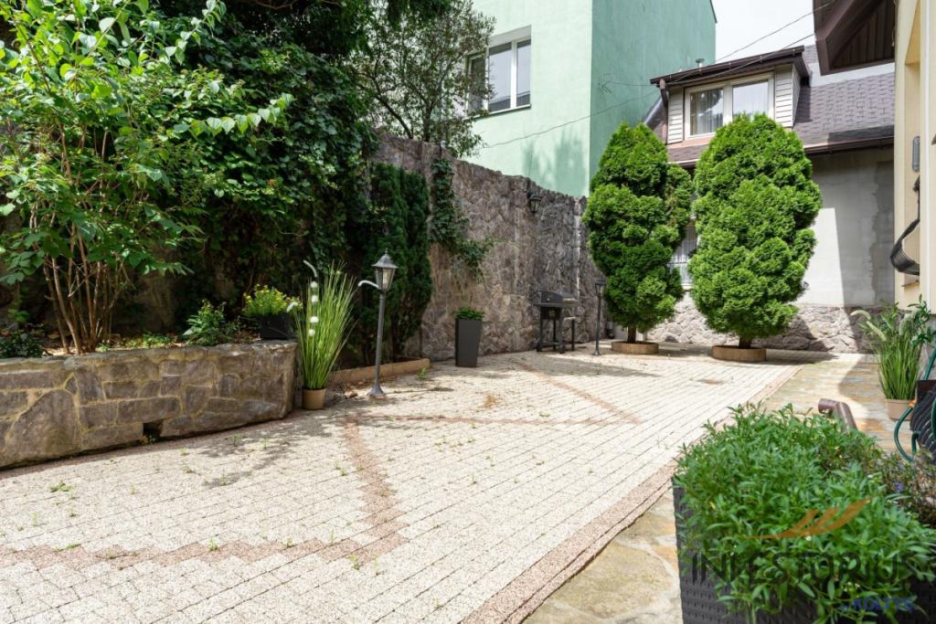 Budynek800m2/13pokoi/Taras/Balkony/2xGaraż/Parking - zdjęcie 4