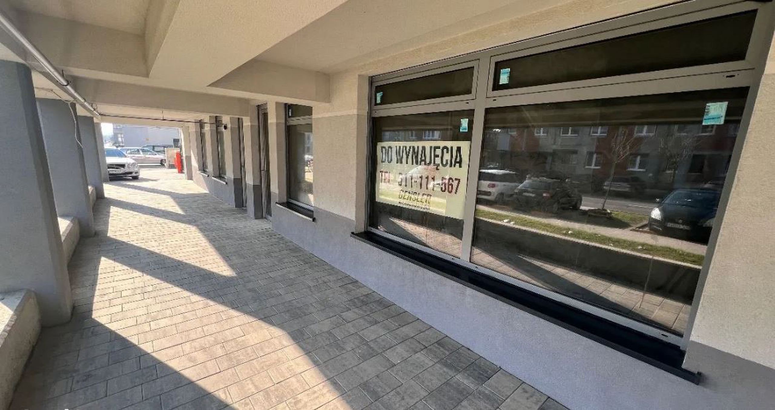 Lokal 150 m2 w Nowym Centrum Lubonia - zdjęcie 5