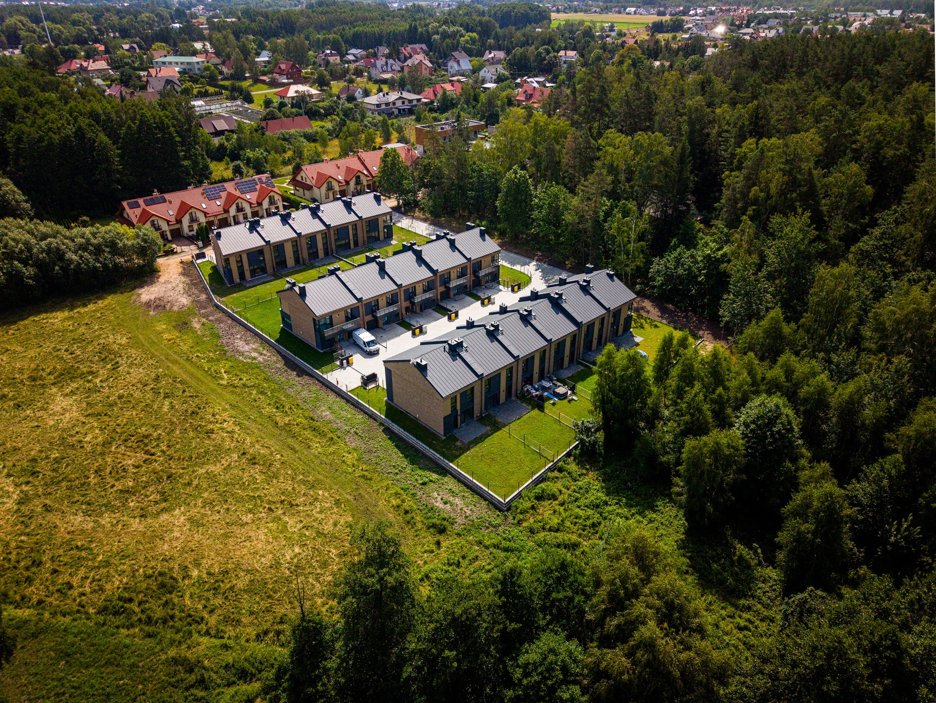 Nowe szeregówki przy ul. Wodnej na Dojlidach - BEZPOŚREDNIO!! - zdjęcie 3