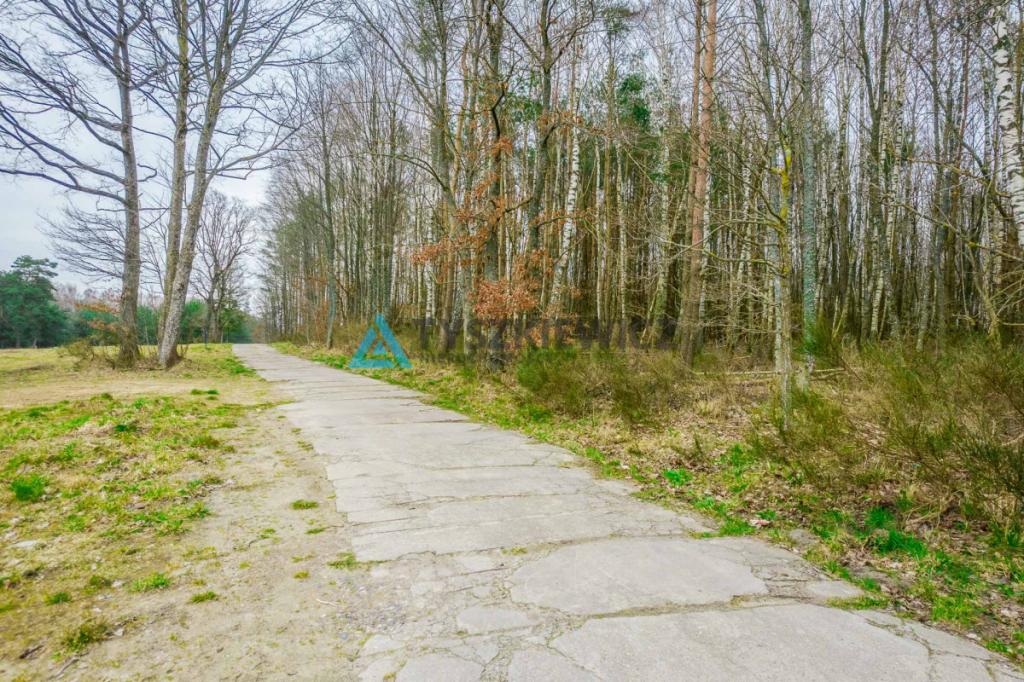 Atrakcyjnie położona działka pod zabudowę - zdjęcie 6