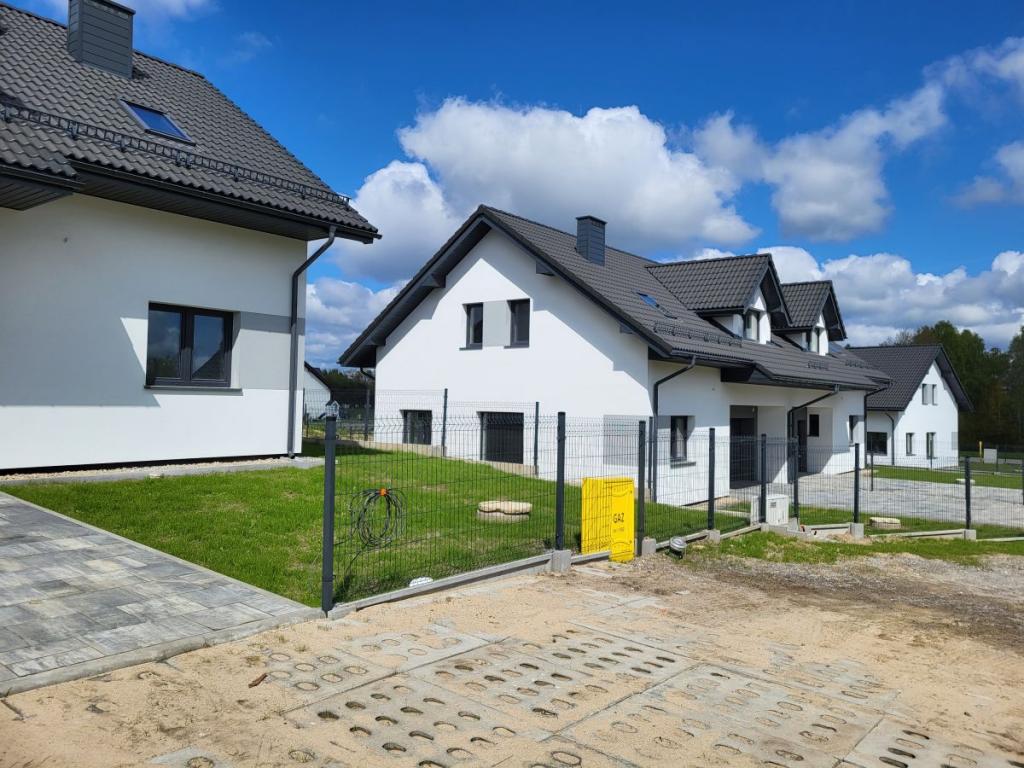 Domy w zabudowie bliźniaczej z ogrodem - zdjęcie 13