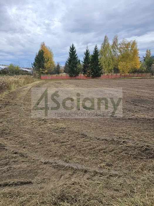Działka budowlana 1204 m², Pęcice - zdjęcie 1