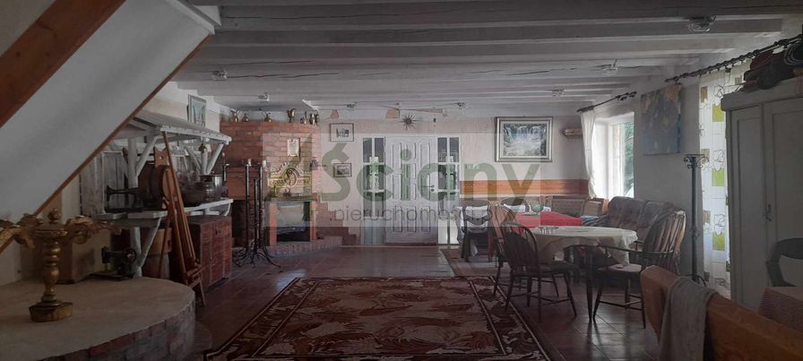 Dom 450&nbsp;m², Praslity - zdjęcie 2