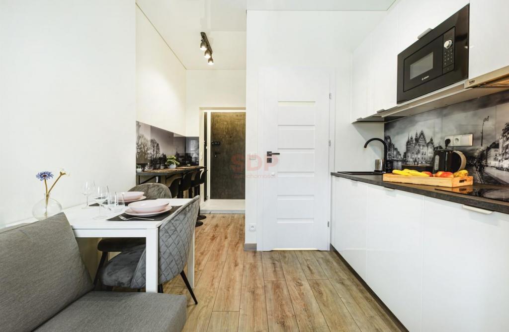 Mieszkanie 110 m², Wrocław, Dąbrowskiego Jana Henryka - zdjęcie 1