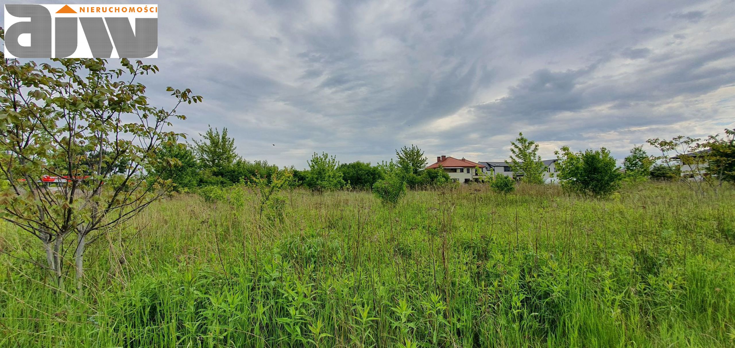 Mościska teren pod hotel, dom opieki, gastronomię - zdjęcie 1