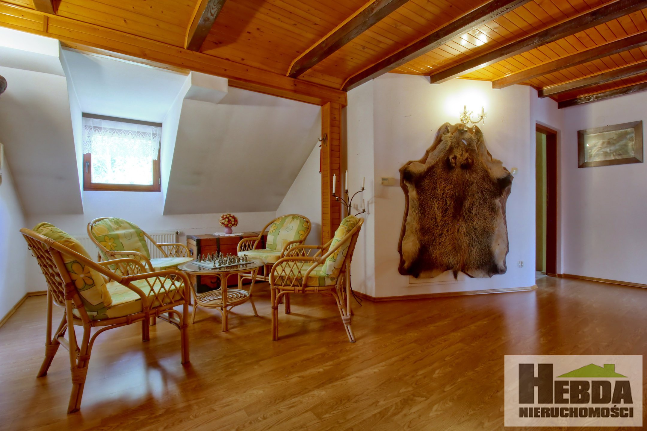 Dom dla większej rodziny w zacisznym miejscu !!! Łowczówek gm. Pleśna !!! - zdjęcie 9