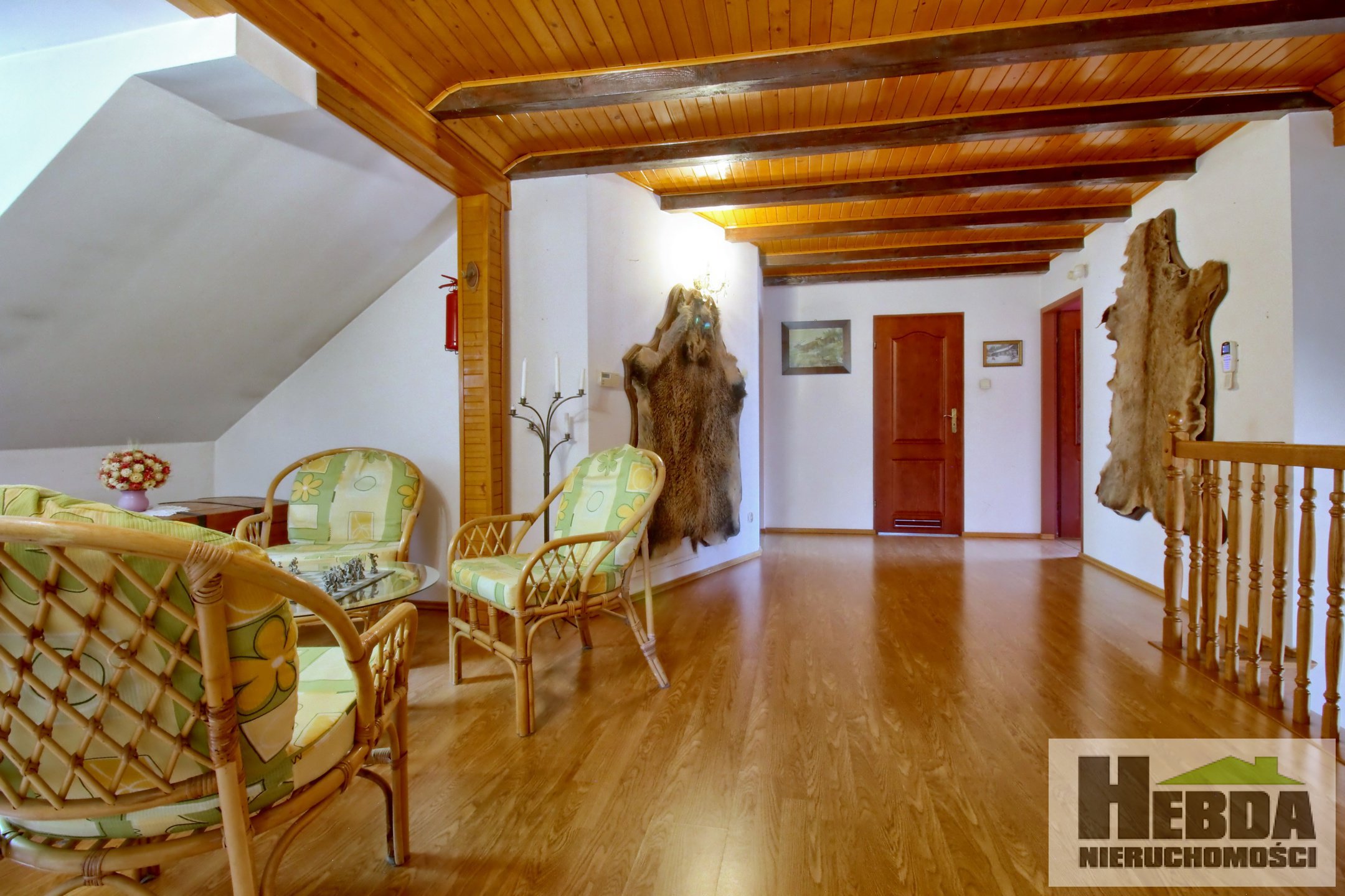 Dom dla większej rodziny w zacisznym miejscu !!! Łowczówek gm. Pleśna !!! - zdjęcie 8