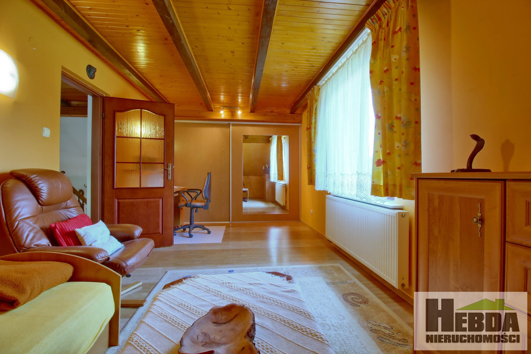 Dom dla większej rodziny w zacisznym miejscu !!! Łowczówek gm. Pleśna !!! - zdjęcie 3