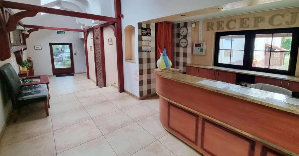Lokal usługowy na sprzedaż, 729 m², Szczawno-Zdrój, Kasztanowa - zdjęcie 4