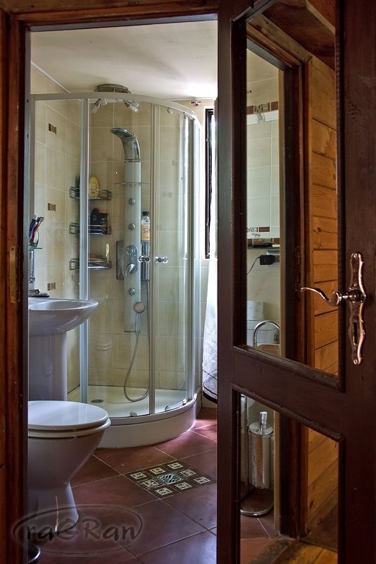 Urokliwy dom w Złotokłosach i działki budowlane - zdjęcie 6