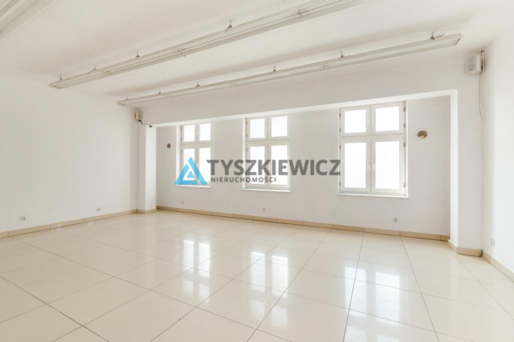 Budynek - Kamienica 2-piętrowa w centrum miasta - zdjęcie 11