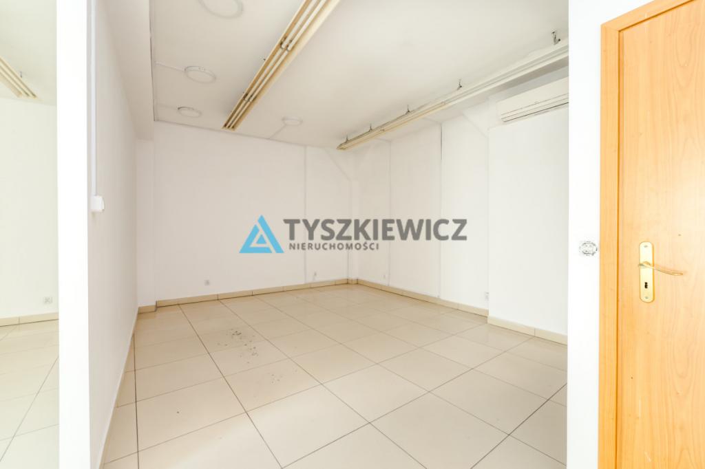 Budynek - Kamienica 2-piętrowa w centrum miasta - zdjęcie 9