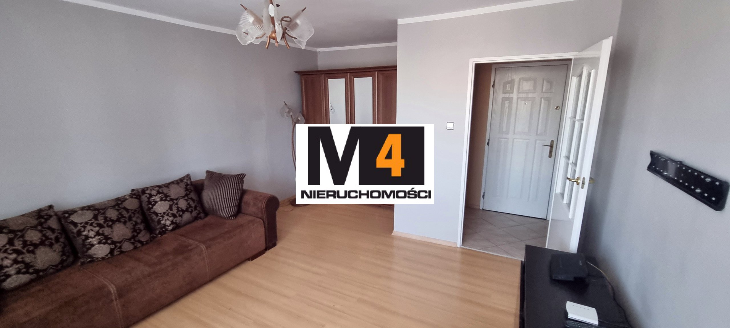 Przestronne mieszkanie , PARTER ! Centrum miasta . 47m2 , blok ! - zdjęcie 2