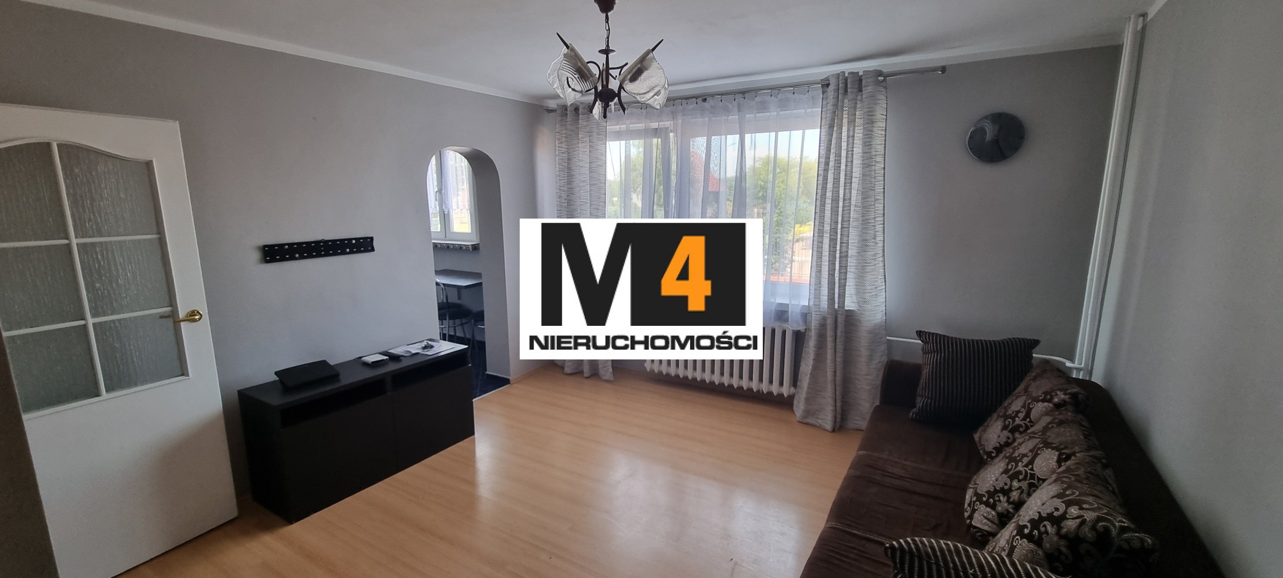 Przestronne mieszkanie , PARTER ! Centrum miasta . 47m2 , blok ! - zdjęcie 1