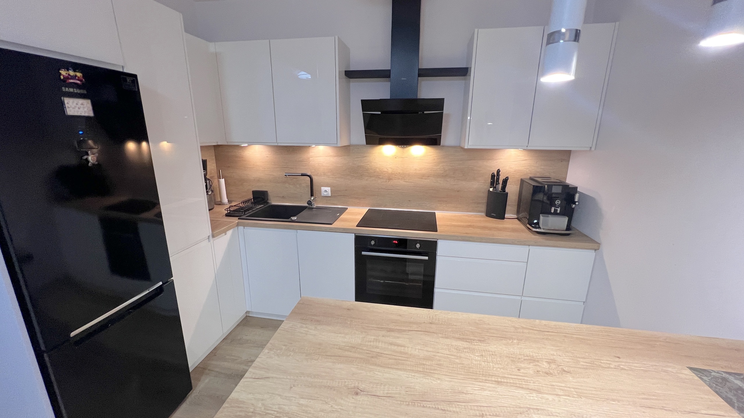 Komfortowe mieszkanie 2 pokojowe w Nowym Centrum Lubonia - zdjęcie 5