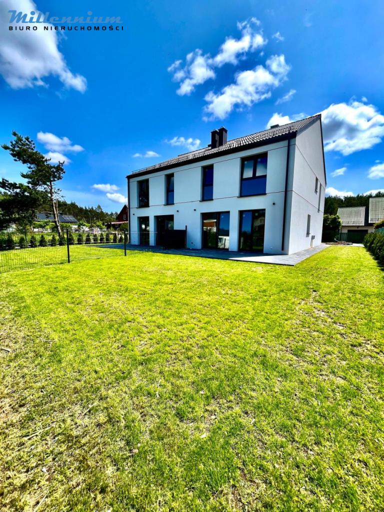 Nowoczesny dom z ogrodem i garażem | Gościcino - zdjęcie 2