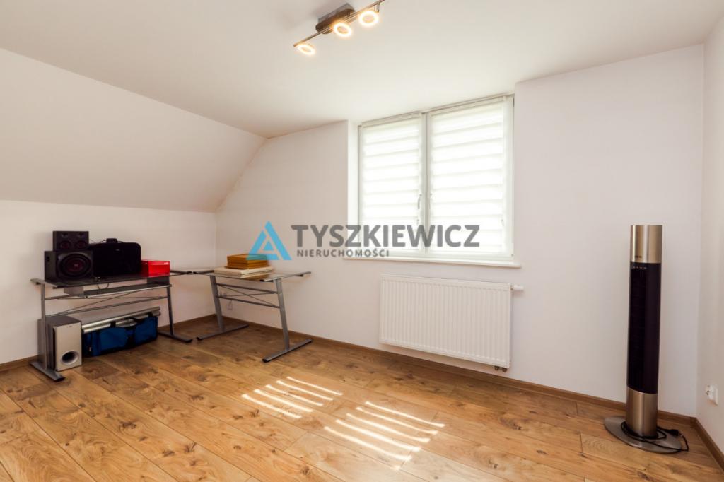 Atrakcyjny dom w Łubianie — idealny dla rodziny! - zdjęcie 20