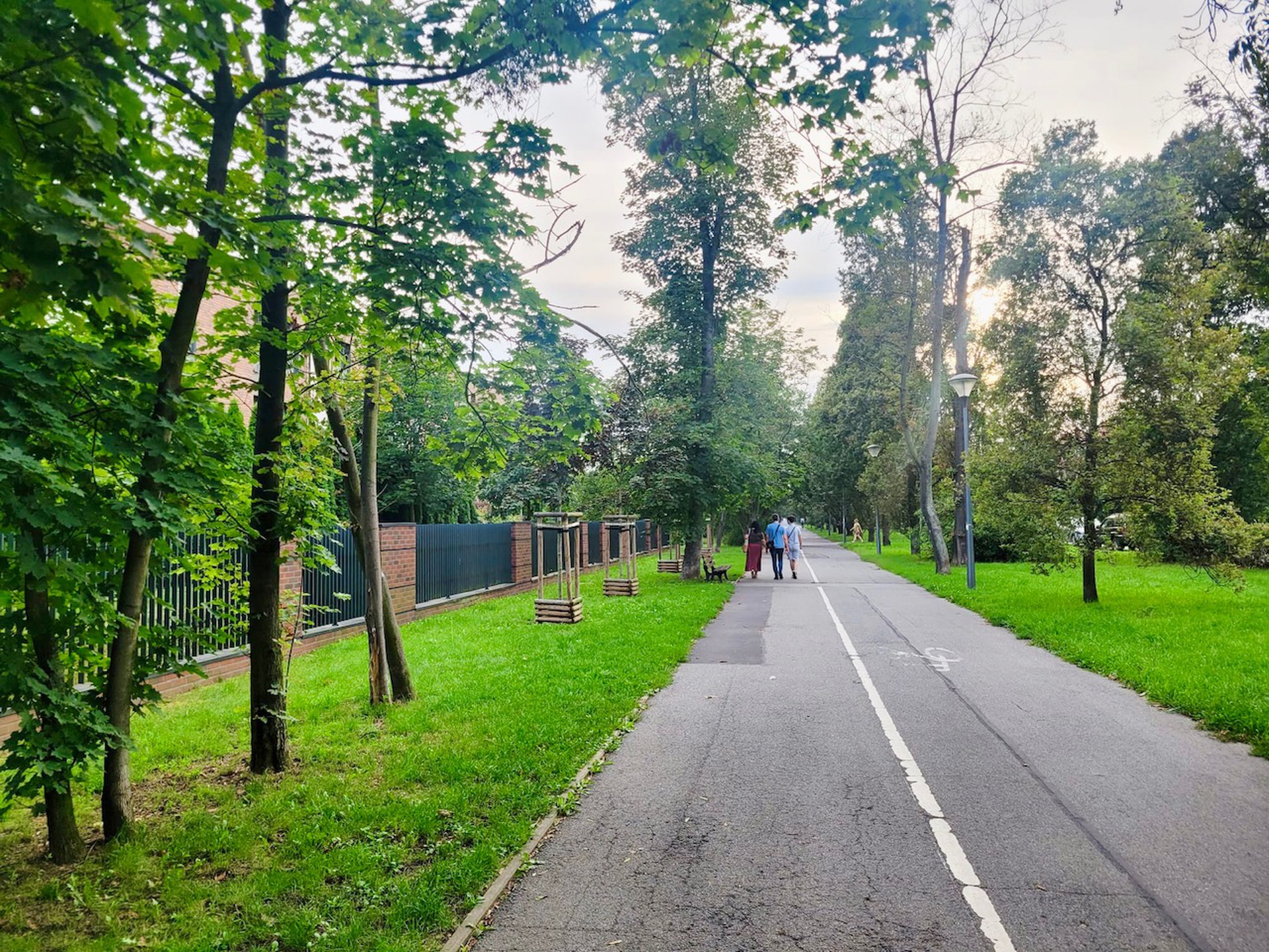 Biskupin, kawalerka z małym tarasem, nowe osiedle, zaprojektowane przez architekta - zdjęcie 15