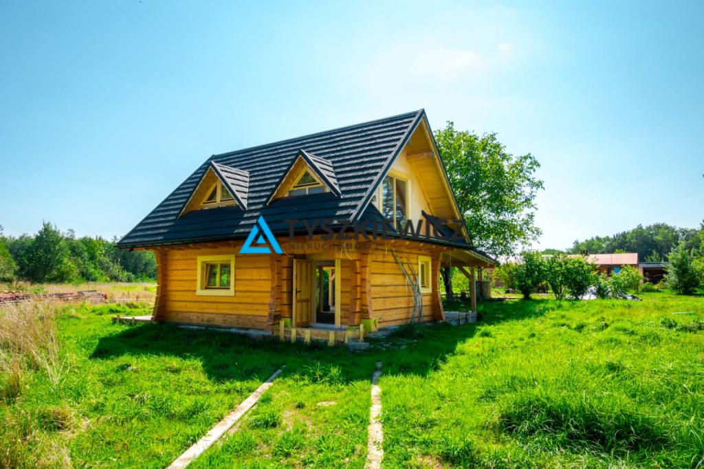 Atrakcyjny dom w stylu góralskim w Krężołkach - zdjęcie 1