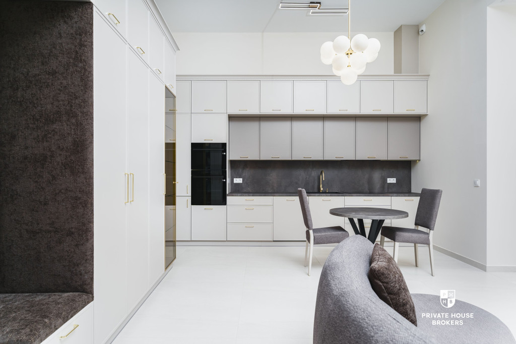 Mieszkanie 64,14 m², Kraków, Stare Miasto, Smoleńsk - zdjęcie 2