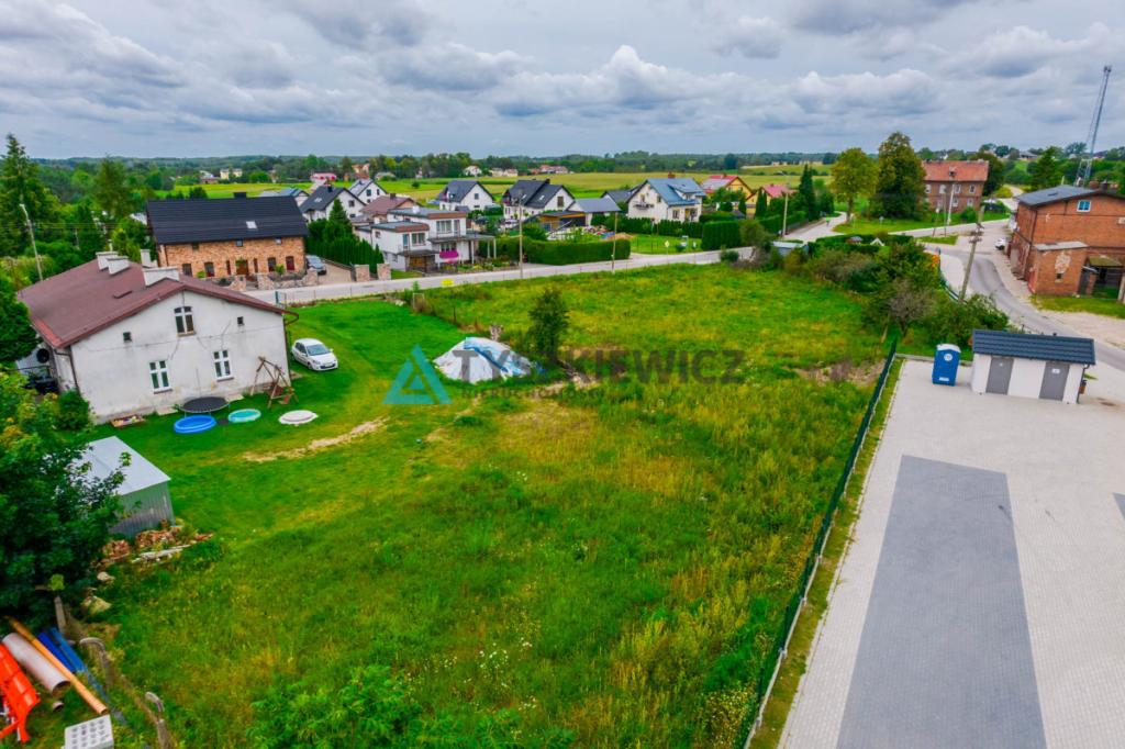 Interesująca działka w centrum Liniewa! - zdjęcie 4